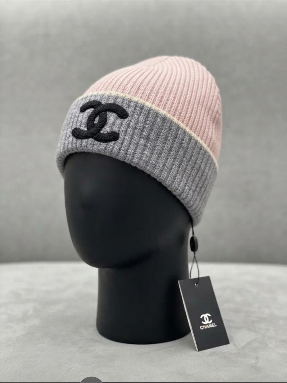 Brand New ! Womans Pink & Light Gray Ribbed Beanie with CC Logo